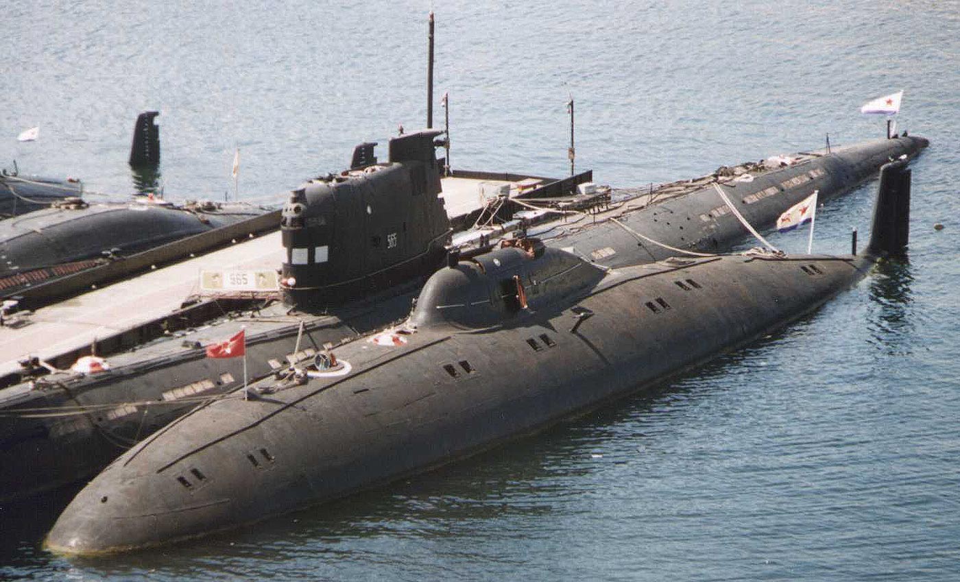 Пл 00. Подводная лодка СС-533 (проект 1710 «макрель»). Пл проекта 1710 макрель. Подводная лодка 1710 макрель. Подводная лодка проекта 1710 Белуга.